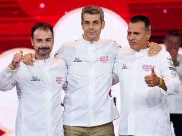 Los cocineros Eduard Xatruch, Mateu Casañas y Oriol Castro, del restaurante Disfrutar