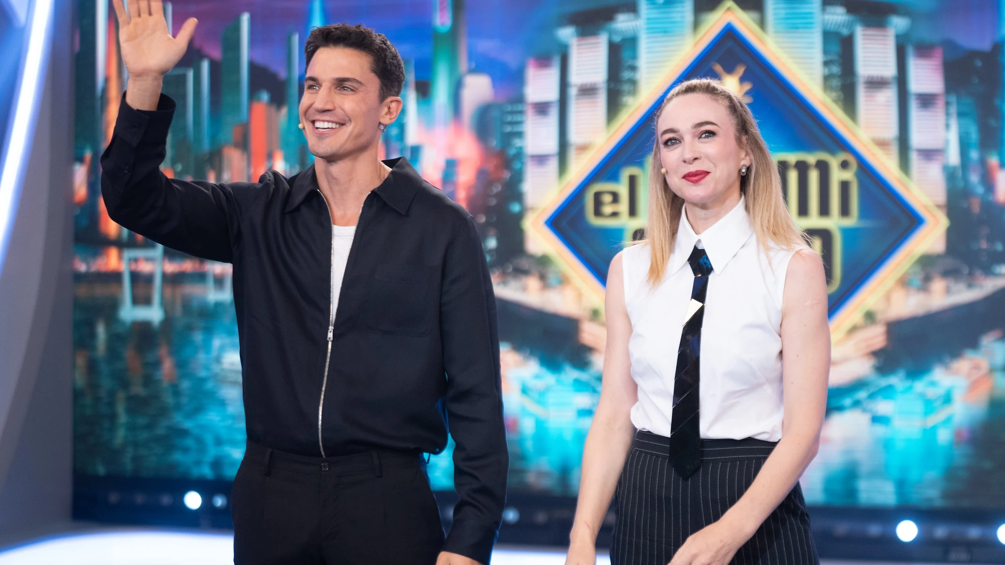 Disfruta de la entrevista completa a &Aacute;lex Gonz&aacute;lez y Marta Hazas en El Hormiguero