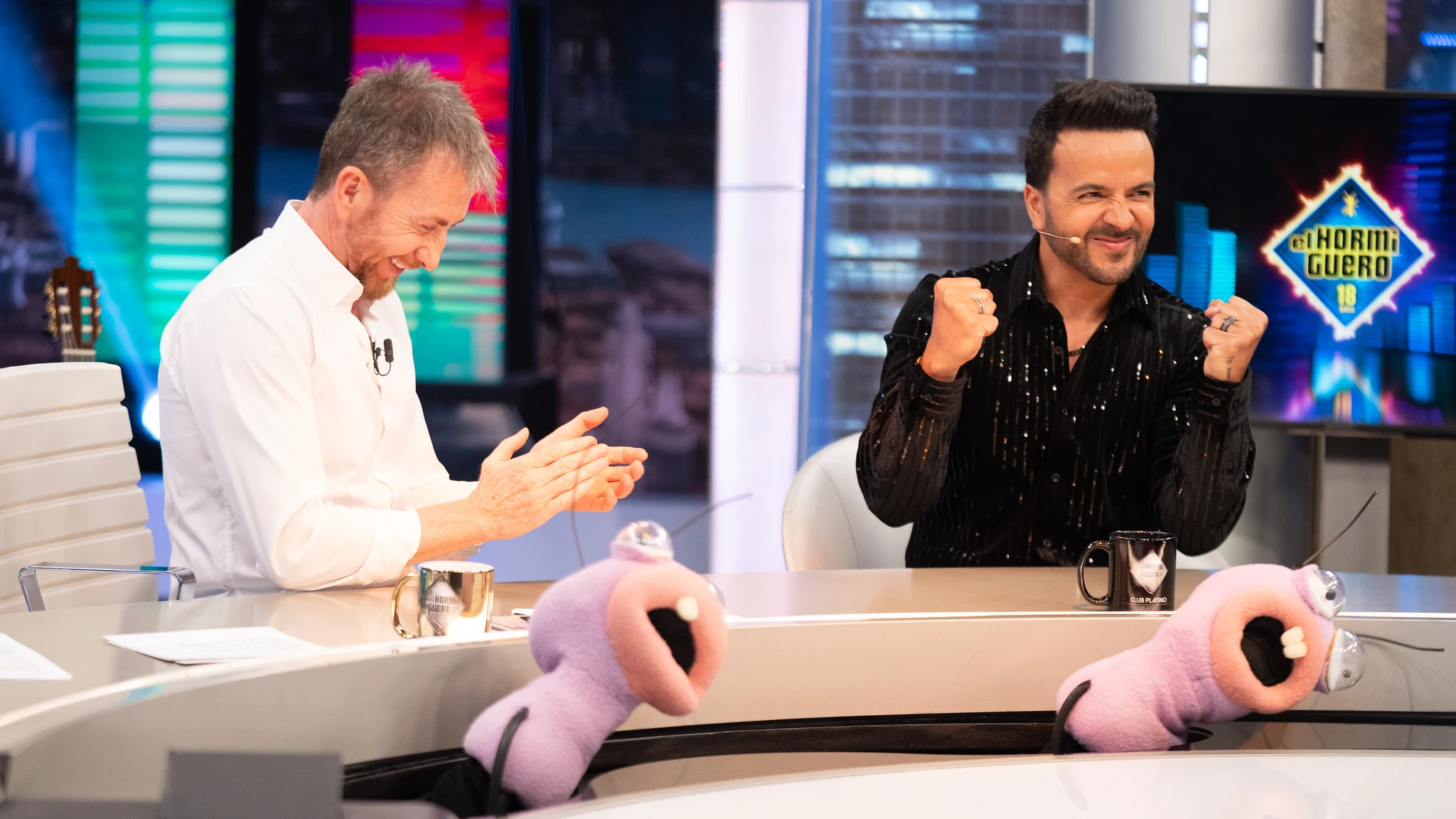 ¿Tiene buen oído musical Luis Fonsi? Trancas y Barancas lo ponen a prueba ¿Tiene buen oído musical Luis Fonsi? Trancas y Barancas lo ponen a prueba