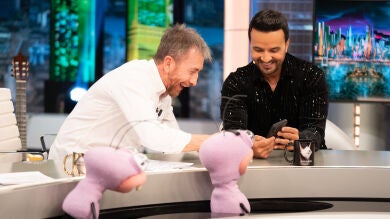 La foto nunca vista de Luis Fonsi que hace llorar de risa a Pablo Motos: 
