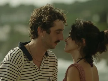 Enric Auquer y Macarena García en Casa en llamas Enric Auquer y Macarena García en Casa en llamas