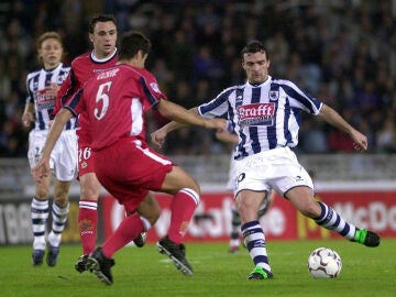 Javi de Pedro durante un partido de la Real Sociedad en 2002