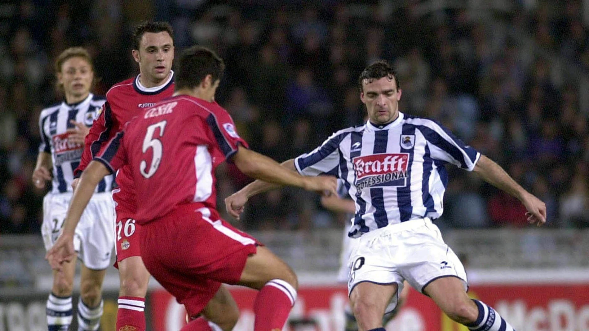 Javi de Pedro durante un partido de la Real Sociedad en 2002 Javi de Pedro durante un partido de la Real Sociedad en 2002