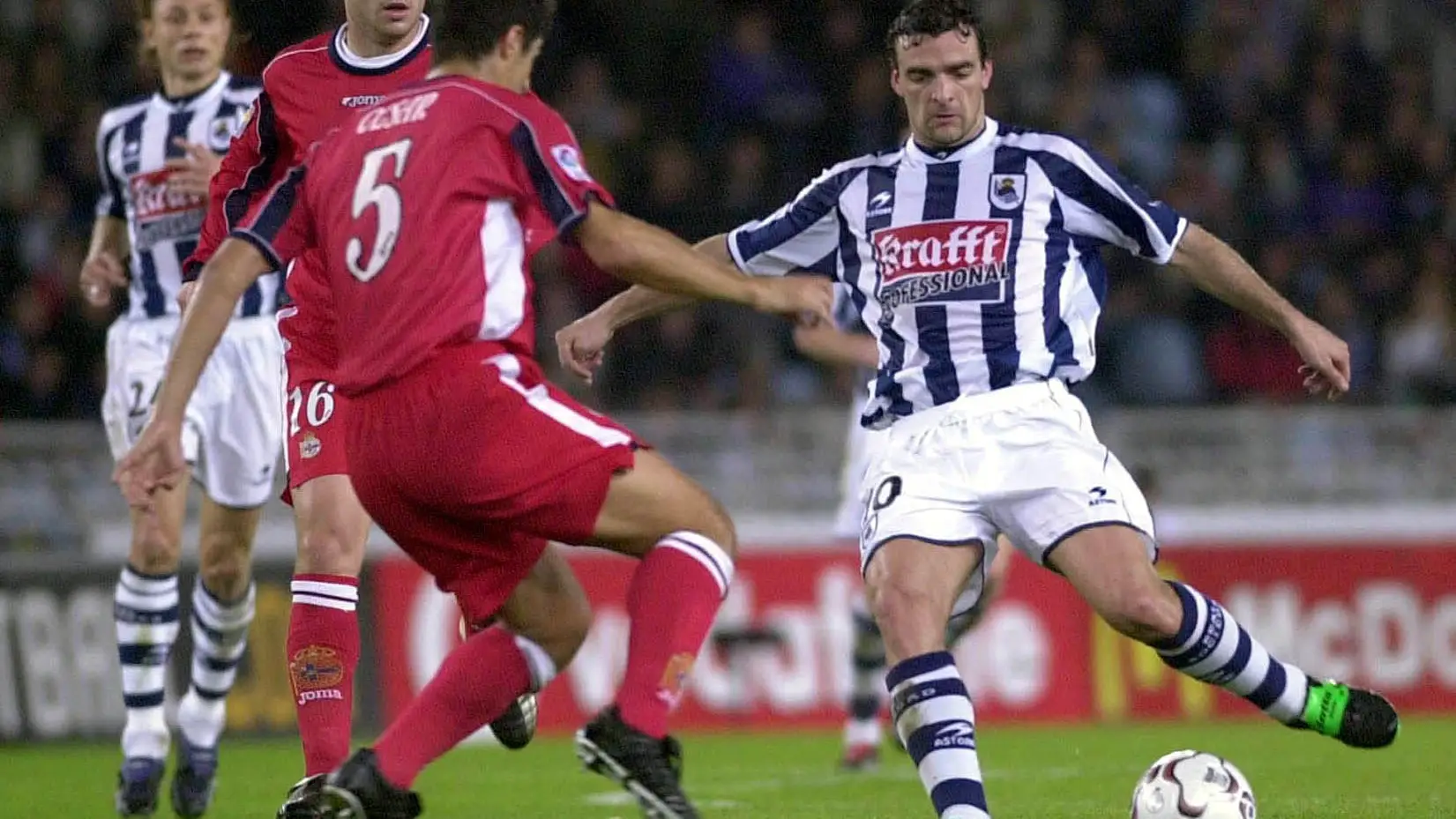 Javi de Pedro durante un partido de la Real Sociedad en 2002