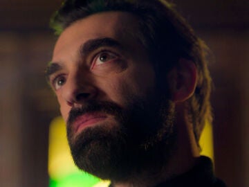 Emir y Yaman se enfrentan por la vuelta de Olivia 