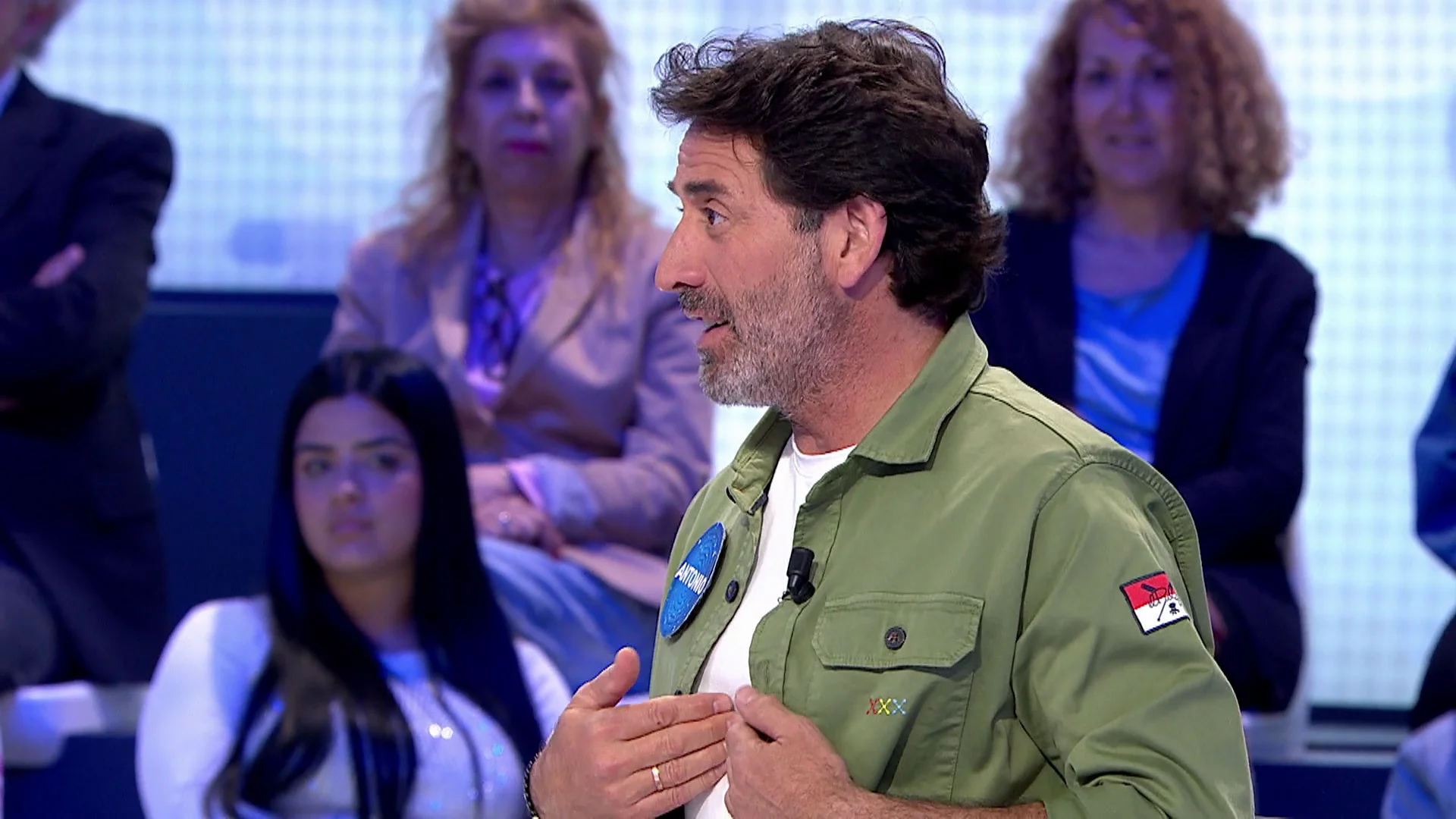“Estoy pa’ echarme al arroz”: la frase de Antonio Garrido que desata las carcajadas de Roberto Leal “Estoy pa’ echarme al arroz”: la frase de Antonio Garrido que desata las carcajadas de Roberto Leal