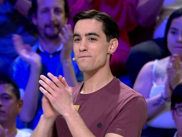 &iexcl;A por todas! Mario decide confiar en la suerte y se lleva un gran premio