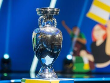 Trofeo de la Eurocopa 