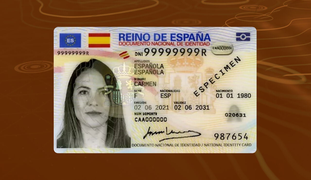 Los trucos de la Polic&iacute;a para compartir tu DNI sin peligro