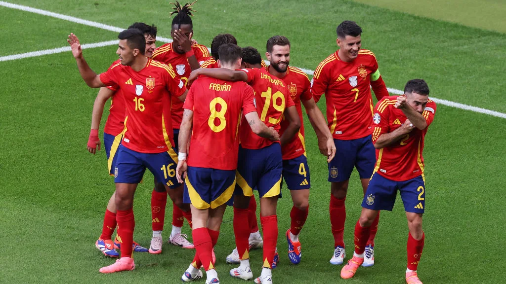 La selección festeja el gol de Carvajal a Croacia La selección festeja el gol de Carvajal a Croacia