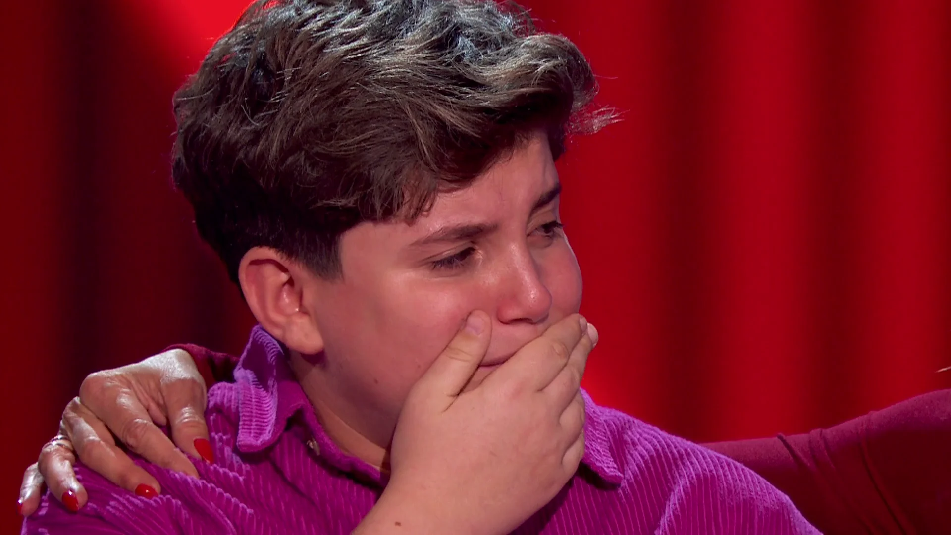 ¡De fan a ídolo! Rafa se emociona mandándole un mensaje a Rosalía ¡De fan a ídolo! Rafa se emociona mandándole un mensaje a Rosalía