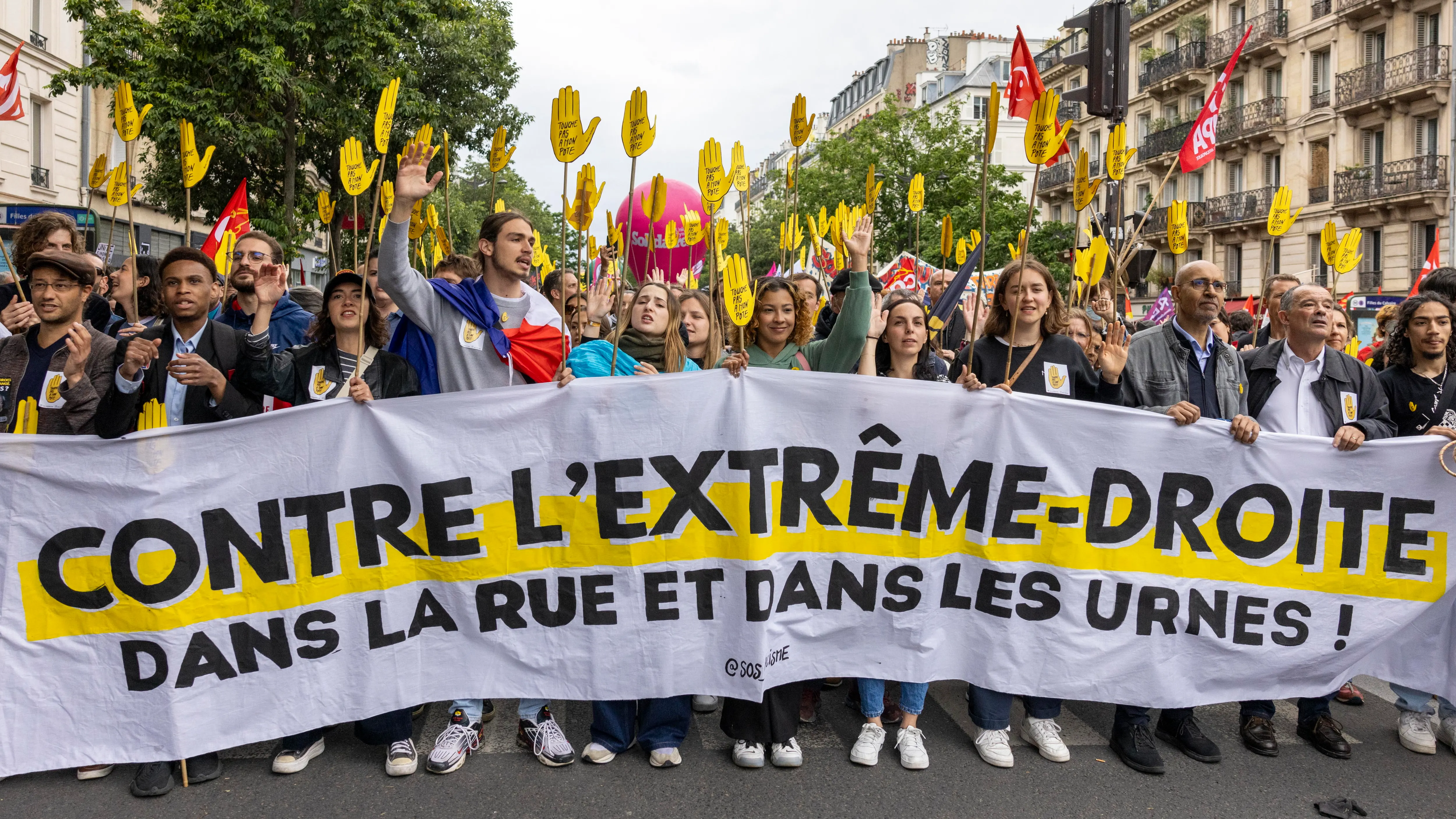 Manifestación organizada en París contra la extrema derecha Manifestación organizada en París contra la extrema derecha