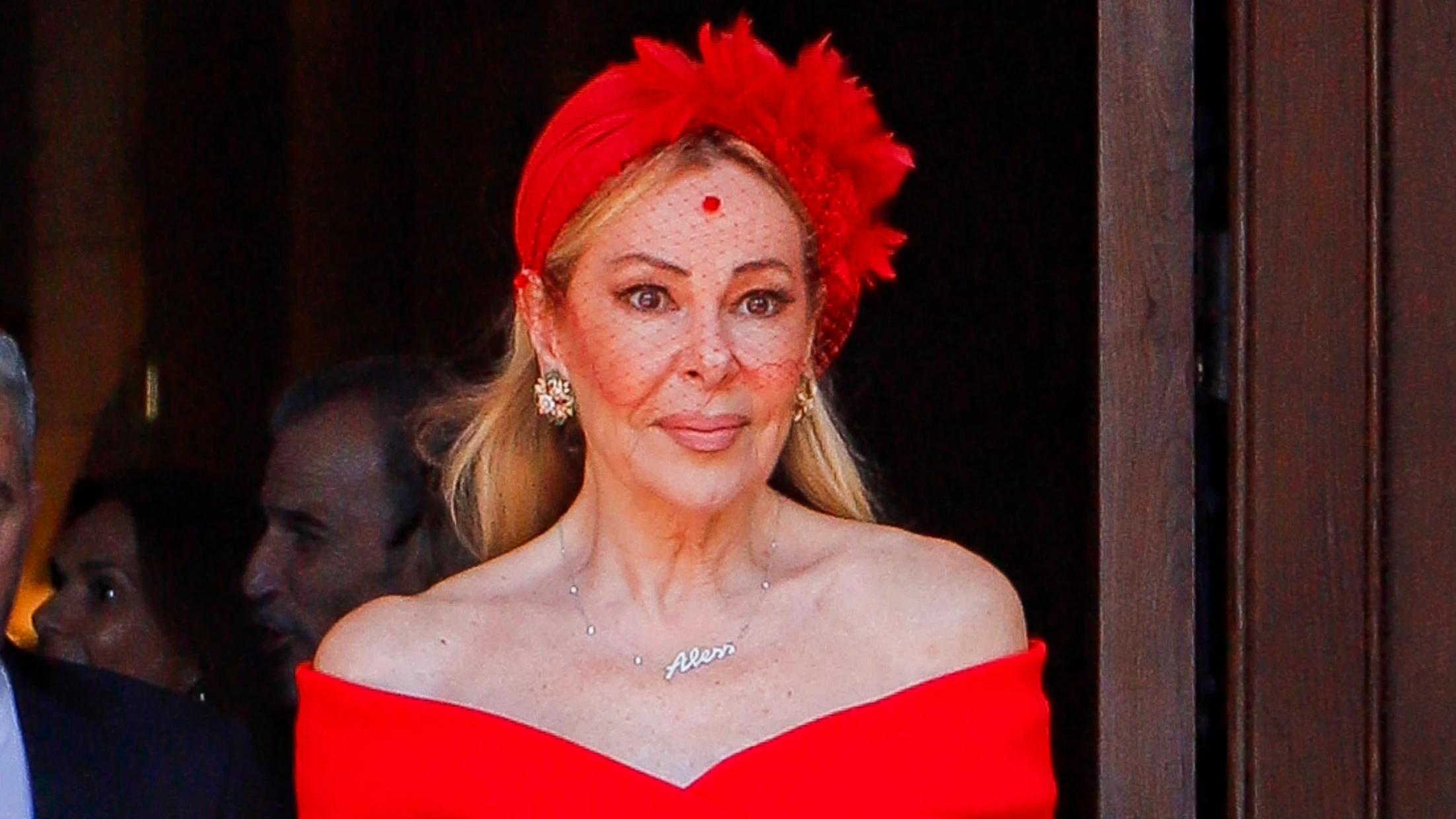 Ana Obregón en la boda de su sobrino Ana Obregón en la boda de su sobrino