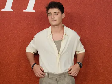 Noah Schnapp Noah Schnapp