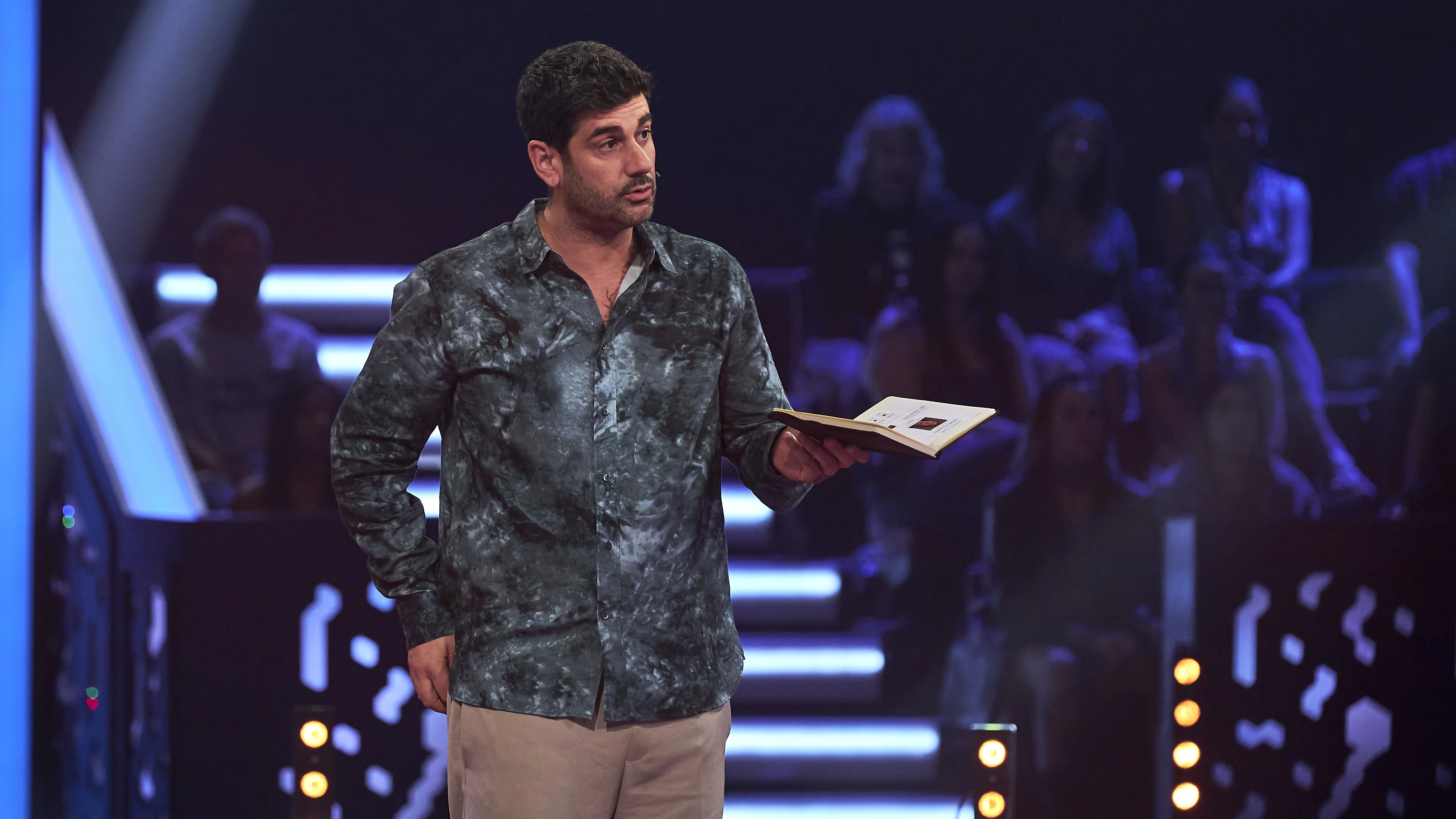 Melendi anima a esta talent tras su fallo durante la canci&oacute;n: &ldquo;Yo hago de esas diez por concierto&rdquo; 