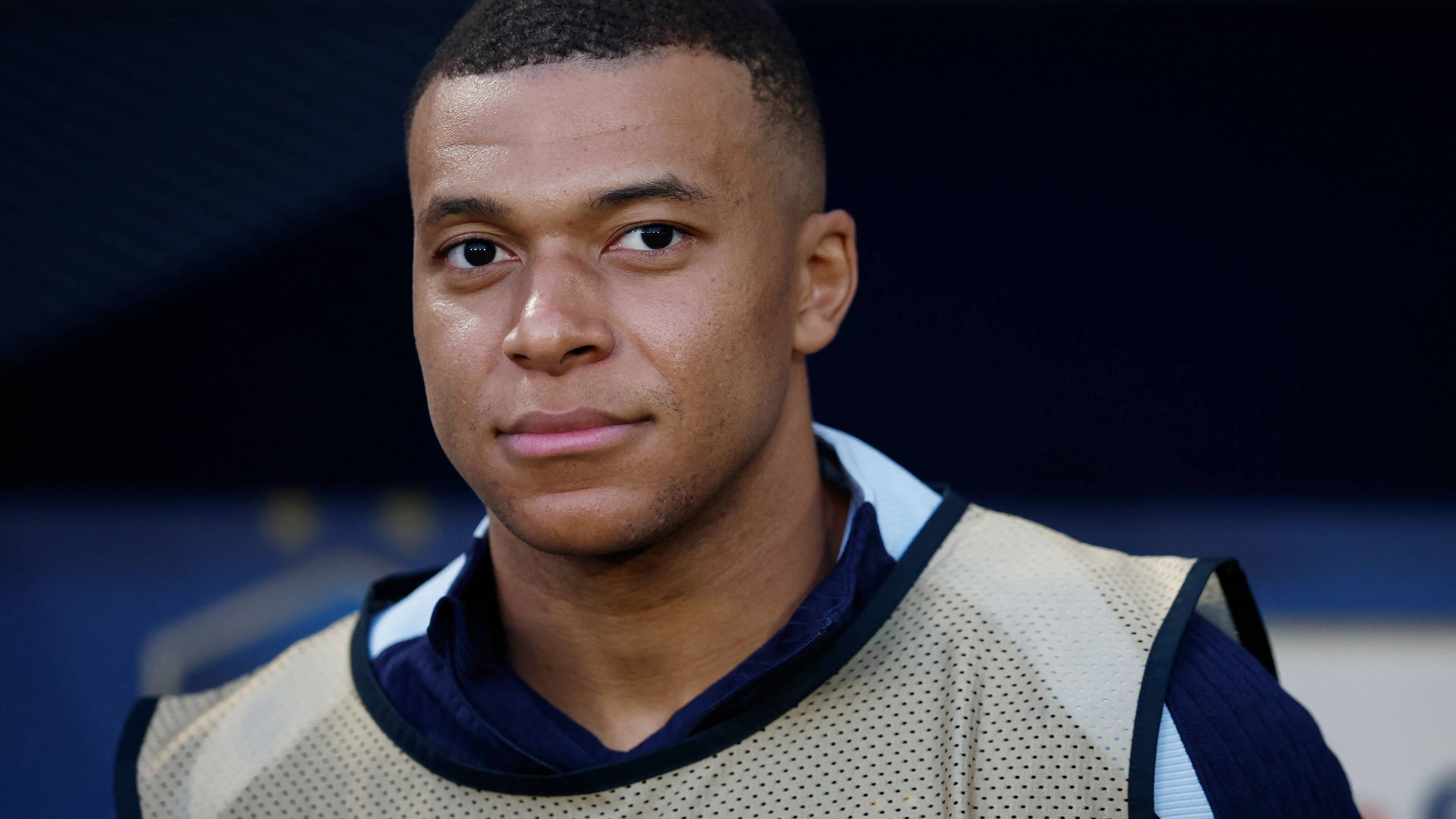 Kylian Mbapp&eacute; durante el entrenamiento de Francia