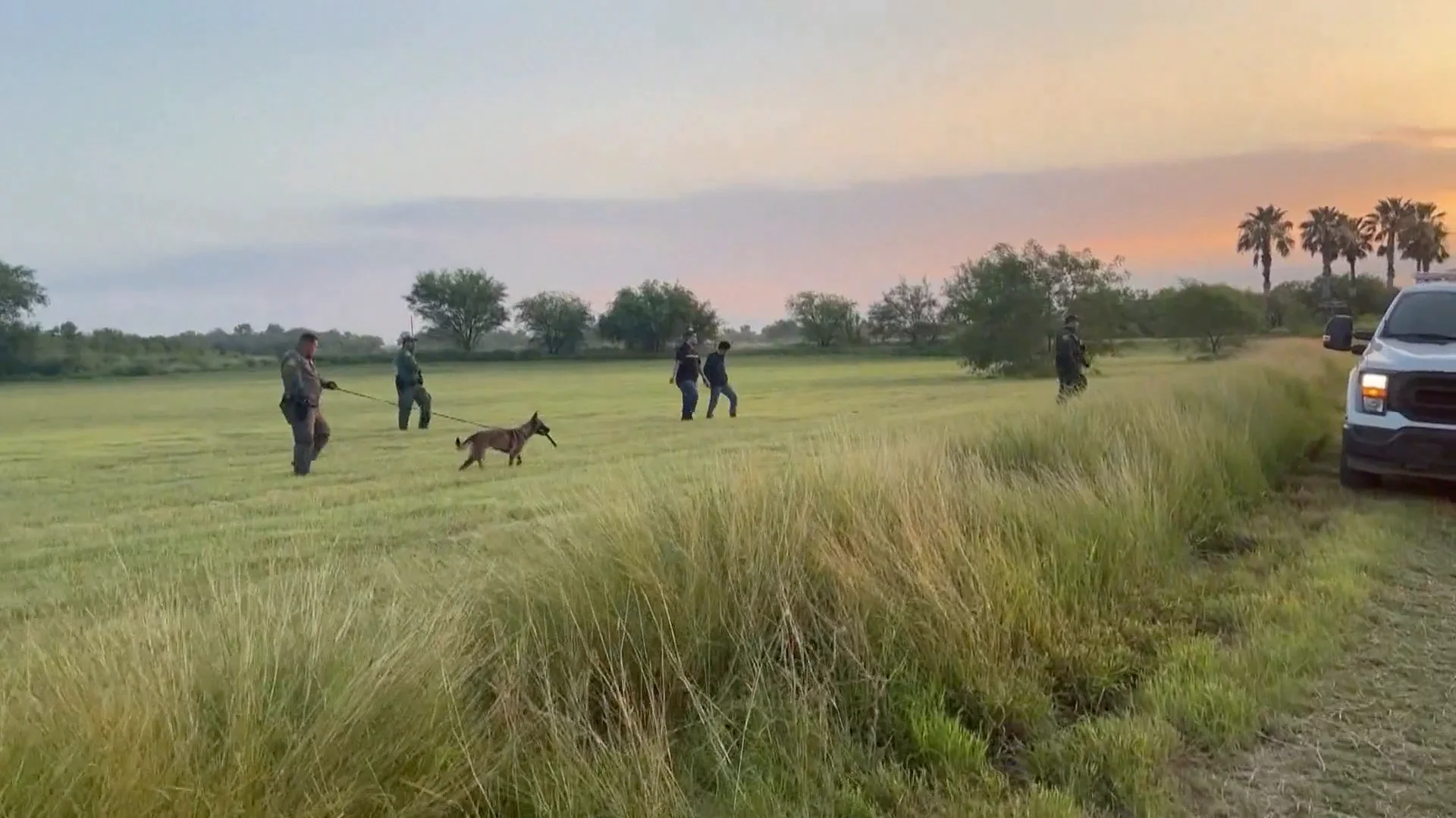 Operarios en la frontera de R&iacute;o Bravo