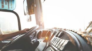 Imagen de archivo de un conductor de autob&uacute;s