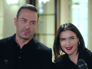 &iexcl;Doğan, at&oacute;nito!: Ender re&uacute;ne a la prensa y miente al declararse p&uacute;blicamente como su pareja