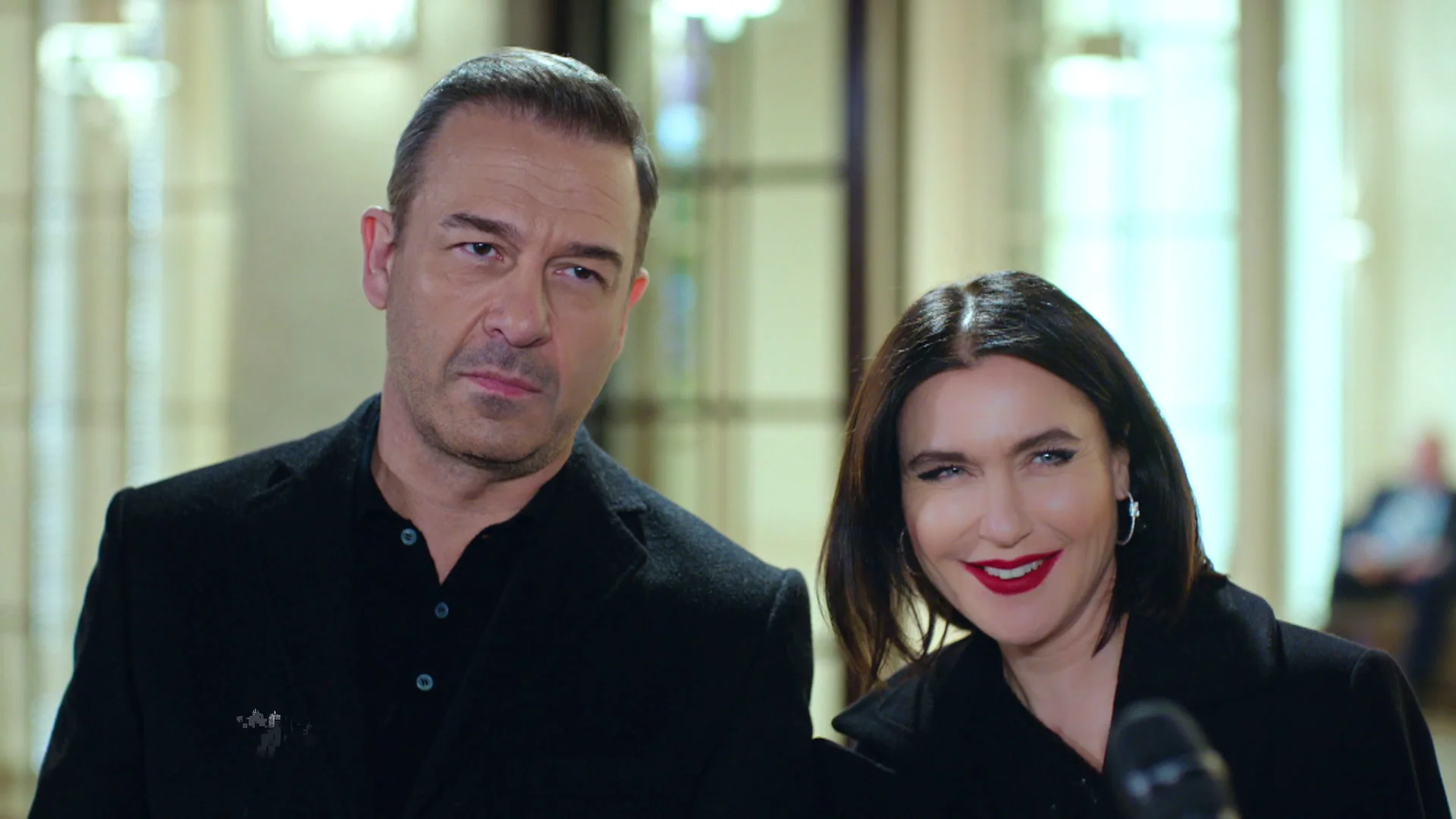 ¡Doğan, atónito!: Ender reúne a la prensa y miente al declararse públicamente como su pareja ¡Doğan, atónito!: Ender reúne a la prensa y miente al declararse públicamente como su pareja