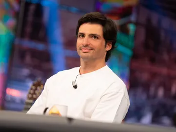 La reacción de Carlos Sainz a su adiós de Ferrari: "A nadie le gusta que le dejen" La reacción de Carlos Sainz a su adiós de Ferrari: "A nadie le gusta que le dejen"