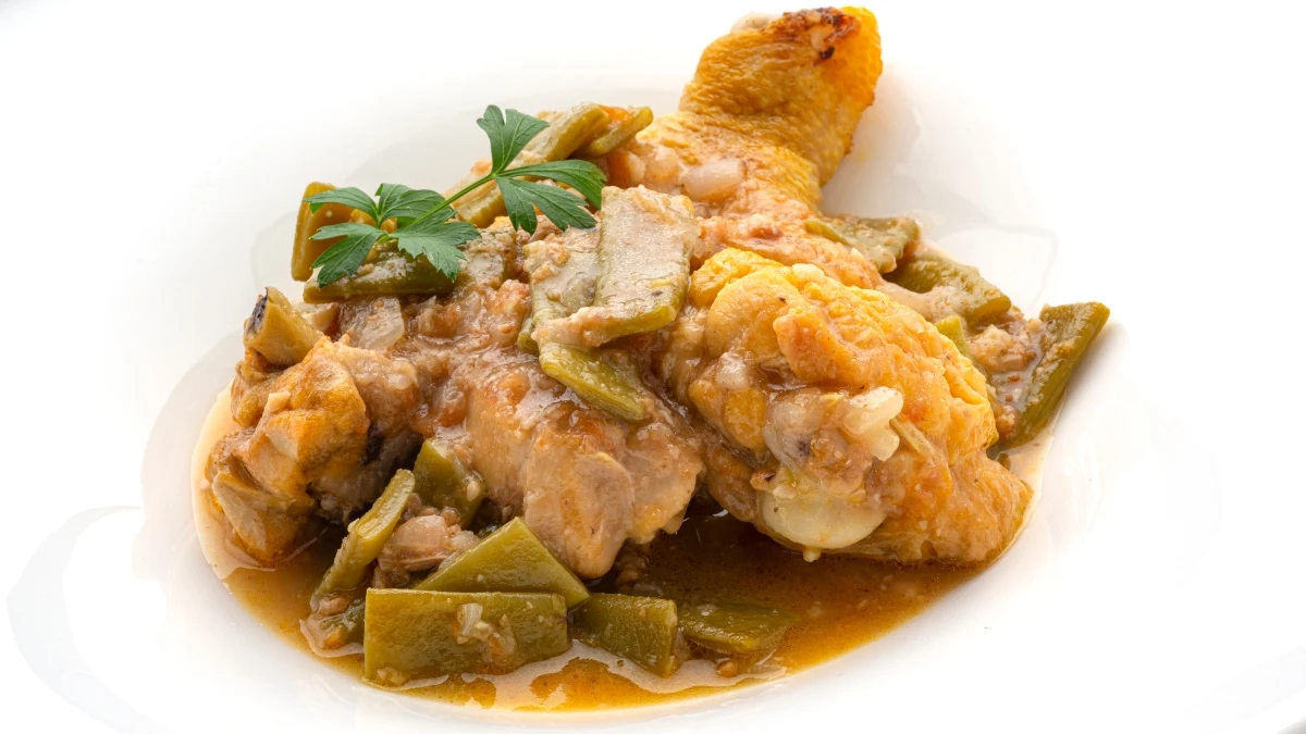 Guiso de pollo con judías verdes Guiso de pollo con judías verdes