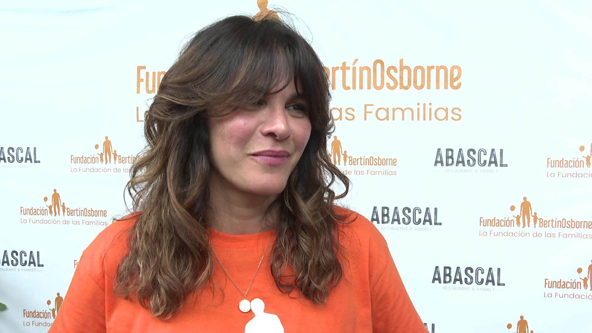 Fabiola Mart&iacute;nez, con la Fundaci&oacute;n Bert&iacute;n Osborne