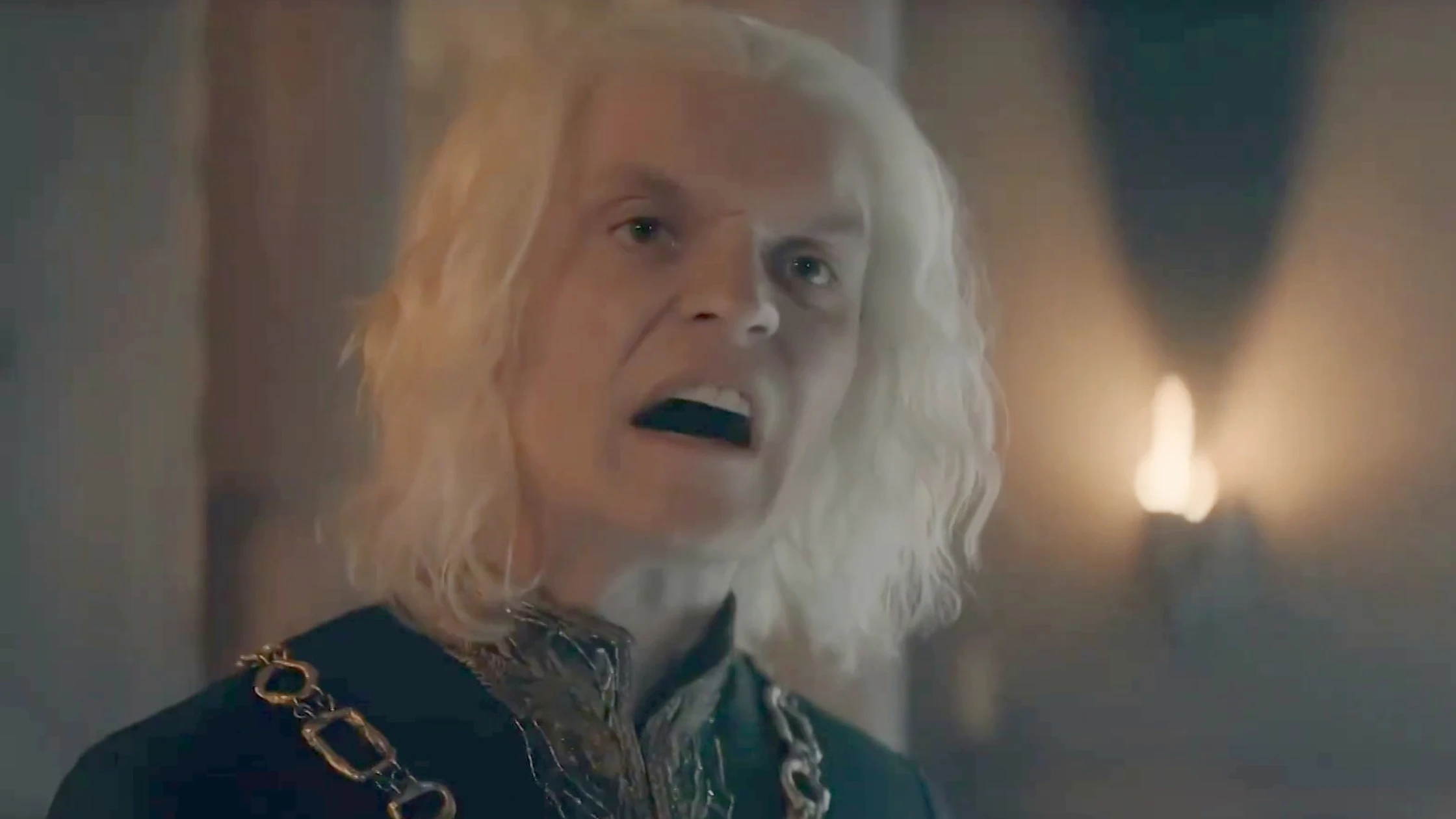 El rey Aegon Targaryen en la temporada 2 de La Casa del Drag&oacute;n