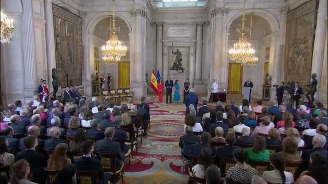 Acto de condecoraciones de la Orden del Mérito Civil Acto de condecoraciones de la Orden del Mérito Civil