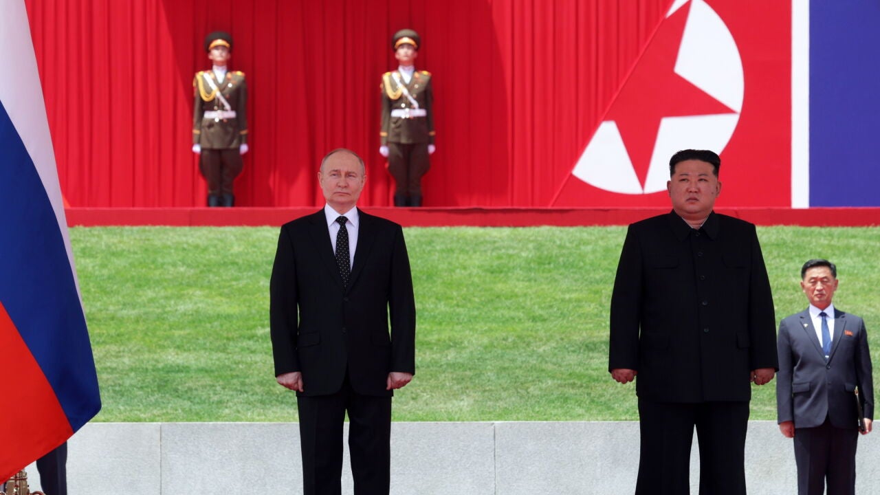 Corea del Norte da la bienvenida a Putin en un encuentro histórico después de dos décadas