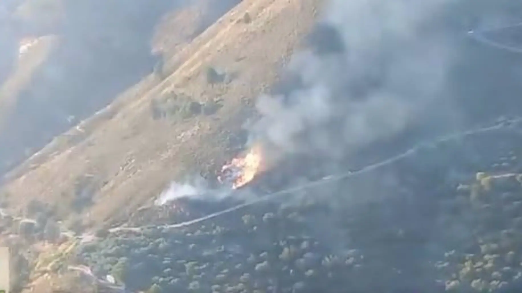 El Infoca da por extinguido el incendio declarado en un paraje de Lanjarón El Infoca da por extinguido el incendio declarado en un paraje de Lanjarón