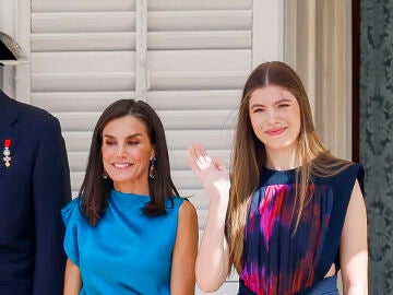 La reina Letizia y la infanta Sofía en el 10º aniversario de la proclamación del Rey