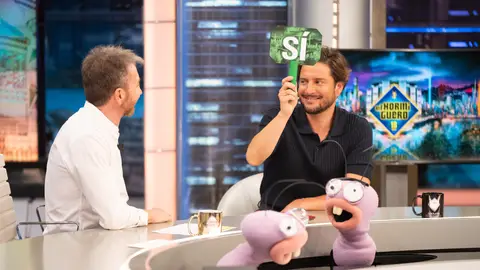 Trancas y Barrancas sacan confesiones insólitas a Manuel Carrasco con el juego de 'Te pega' Trancas y Barrancas sacan confesiones insólitas a Manuel Carrasco con el juego de 'Te pega'