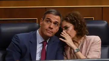 Pedro Sánchez y María Jesús Montero Pedro Sánchez y María Jesús Montero