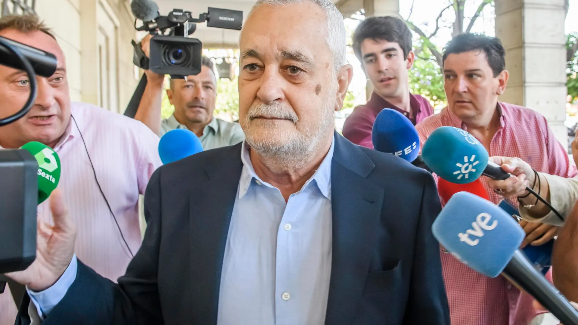 Jos&eacute; Antonio Gri&ntilde;&aacute;n