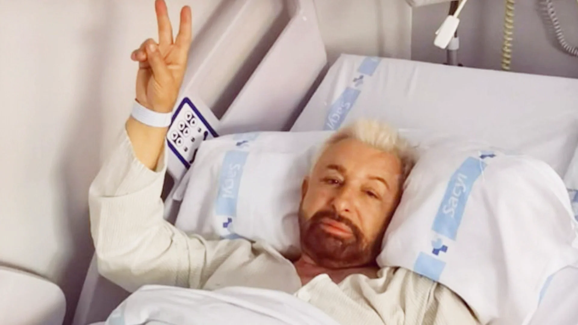 José Manuel Parada, intervenido de urgencia por una infección de vesícula: "Hemos llegado a tiempo" José Manuel Parada, intervenido de urgencia por una infección de vesícula: "Hemos llegado a tiempo"