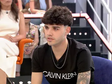 Iker fue detenido después de que su identidad fuese usurpada para chantajear a menores: "Yo sabía que era inocente" Iker fue detenido después de que su identidad fuese usurpada para chantajear a menores: "Yo sabía que era inocente"