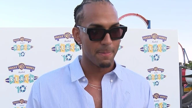 Yulen Pereira en el 10&ordm; aniversario de Parque Warner Beach