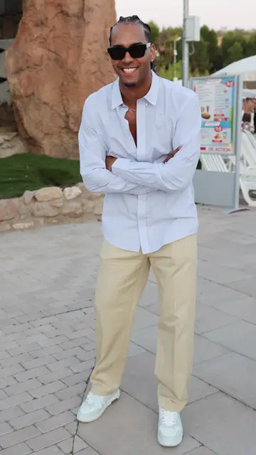 Yulen Pereira en el 10º aniversario de Parque Warner Beach Yulen Pereira en el 10º aniversario de Parque Warner Beach