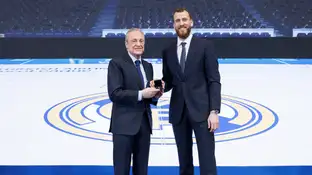 Florentino Pérez junto a Sergio 'El Chacho' Rodríguez Florentino Pérez junto a Sergio 'El Chacho' Rodríguez