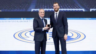 Florentino P&eacute;rez junto a Sergio 'El Chacho' Rodr&iacute;guez