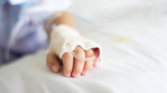 Imagen de archivo de un ni&ntilde;o en el hospital