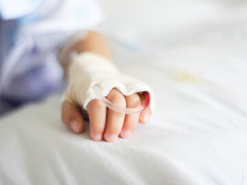 Imagen de archivo de un niño en el hospital