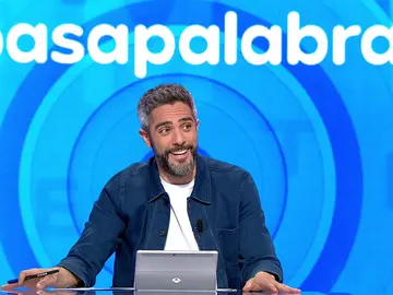 “Creo que viene y se lo contaré”: Roberto Leal amenaza con desvelar lo ocurrido en La Pista a una de las próximas invitadas “Creo que viene y se lo contaré”: Roberto Leal amenaza con desvelar lo ocurrido en La Pista a una de las próximas invitadas