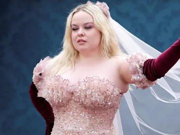 Nicola Coughlan en la premiere de la temporada 3 de Los Bridgerton Nicola Coughlan en la premiere de la temporada 3 de Los Bridgerton