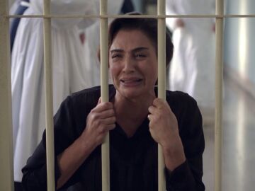 Carmela recibe la peor de las noticias: Mar&iacute;a ha sido desahuciada por haber contra&iacute;do c&oacute;lera