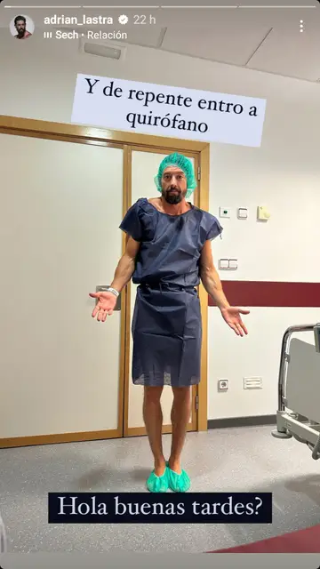 Adrián Lastra, en la habitación del hospital Adrián Lastra, en la habitación del hospital