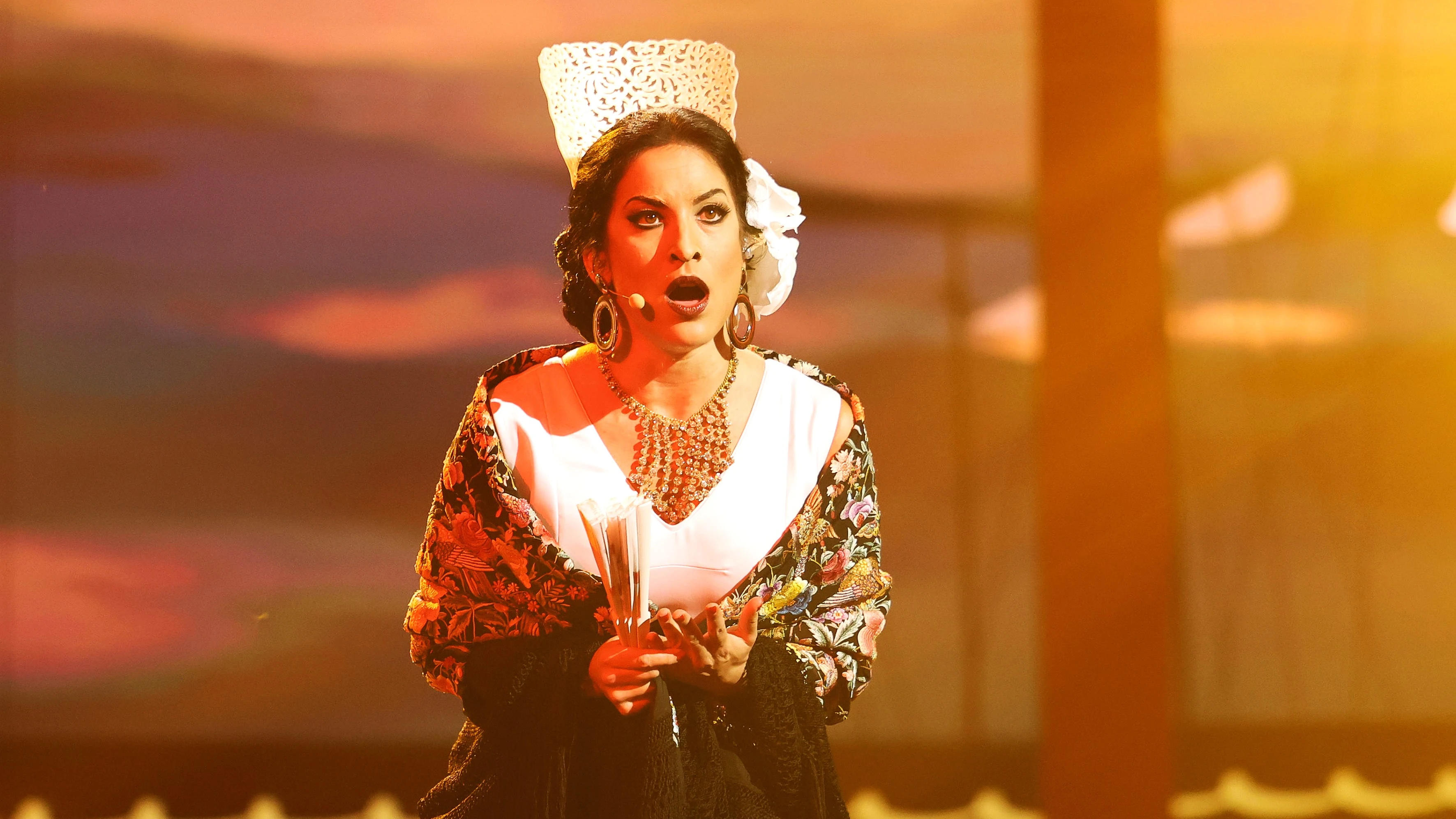 Julia Medina, en shock tras ganar como Lola Flores y cantar con Lolita Julia Medina, en shock tras ganar como Lola Flores y cantar con Lolita