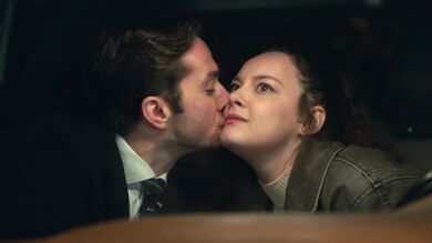 Efe sorprende a Tuğçe con una inesperada visita: “¡Me has dado un susto de muerte!”