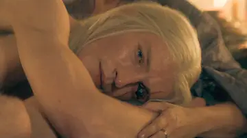 Ewan Mitchell como Aemond Targaryen en el 2x02 de La Casa del Dragón